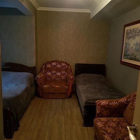فندق بورجوميفي  Emi House المظهر الخارجي الصورة