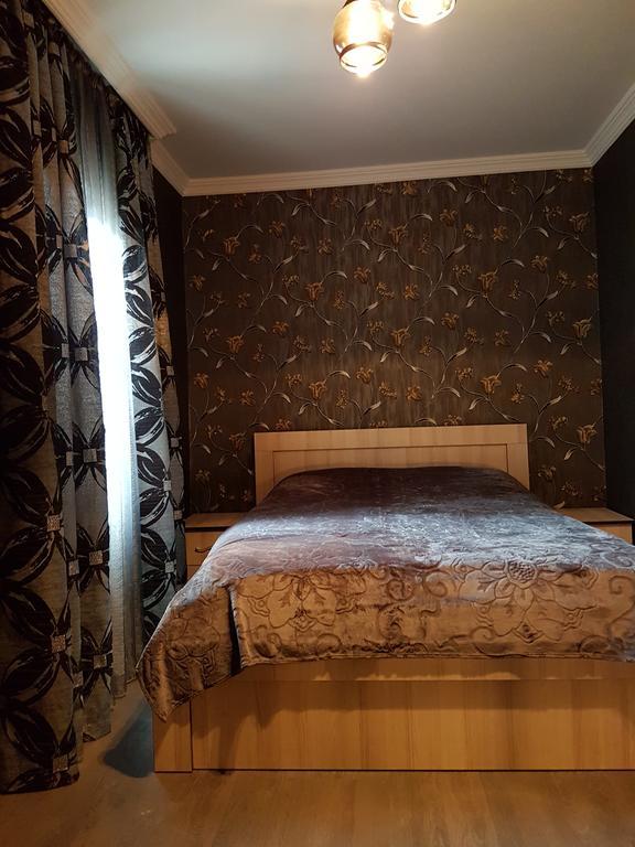 فندق بورجوميفي  Emi House المظهر الخارجي الصورة