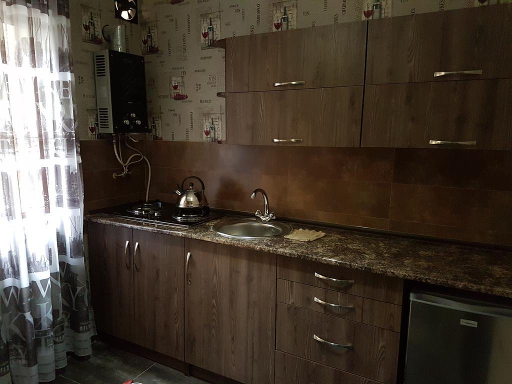 فندق بورجوميفي  Emi House المظهر الخارجي الصورة