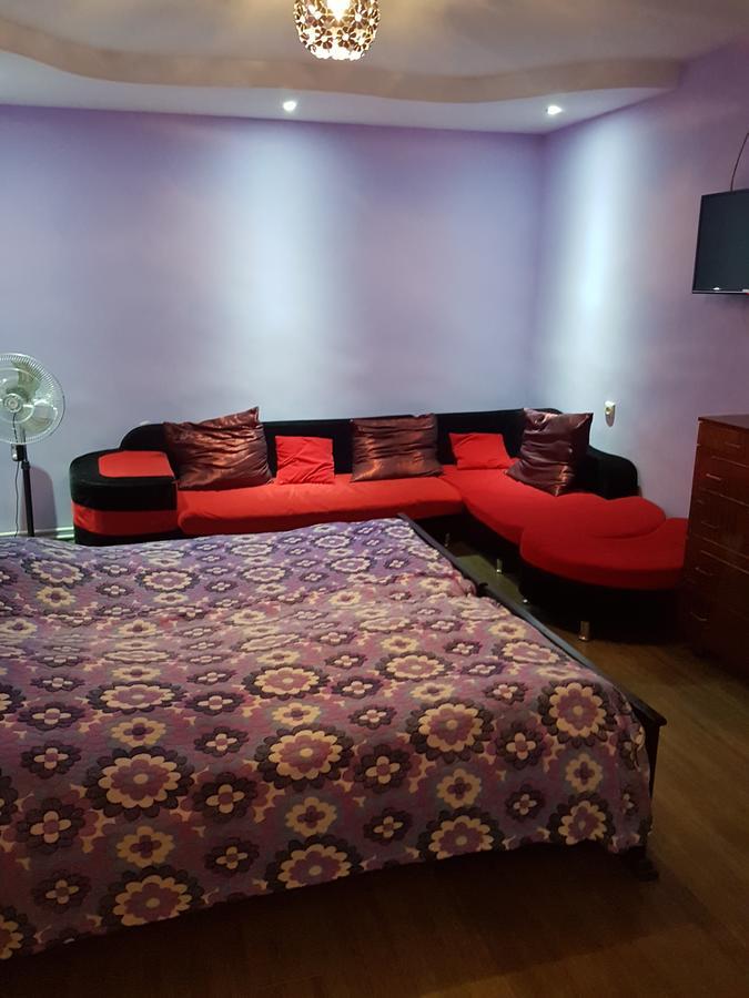 فندق بورجوميفي  Emi House المظهر الخارجي الصورة